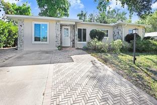 6703 N River Blvd - Photo 1 of 1