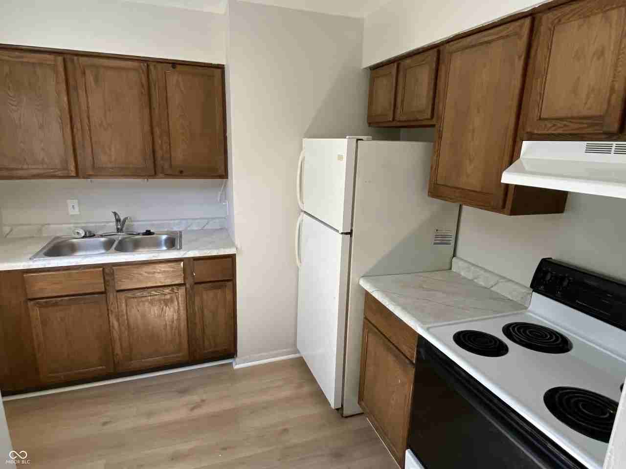 701 S 14th St #2B - Photo 5 of 9