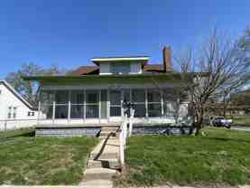 1604 W 15th St #C - Photo 1 of 1