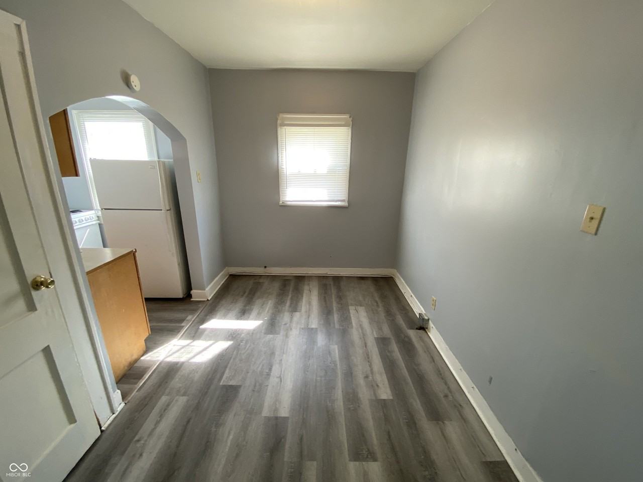 1604 W 15th St #C - Photo 2 of 6