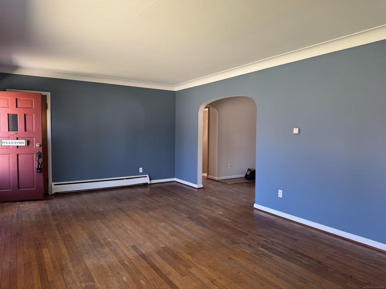 359 Sherwood Ln - Photo 6 of 25