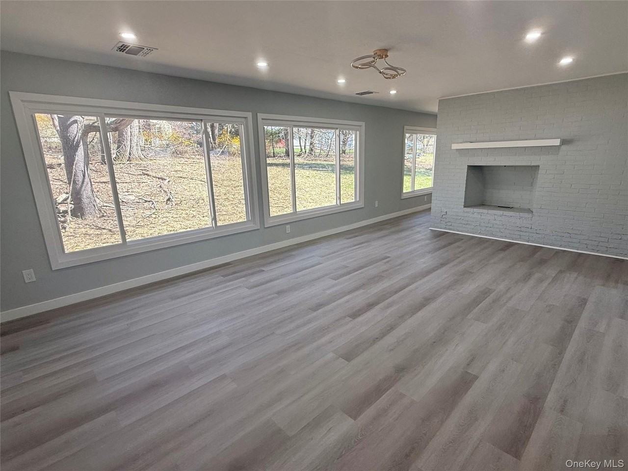 51 Wileman Ave - Photo 5 of 12