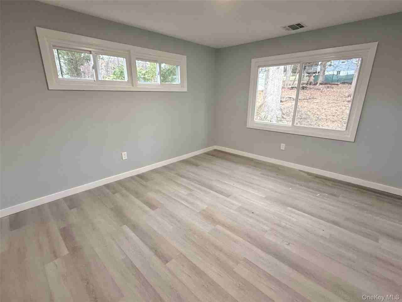 51 Wileman Ave - Photo 7 of 12