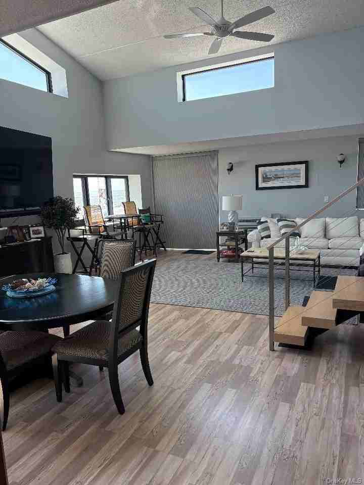 750 W Broadway Apt 5q - Photo 6 of 29