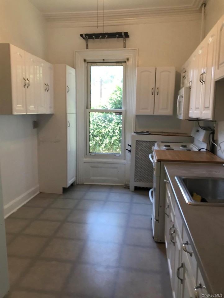 128 Lakeview Ave - Photo 6 of 19