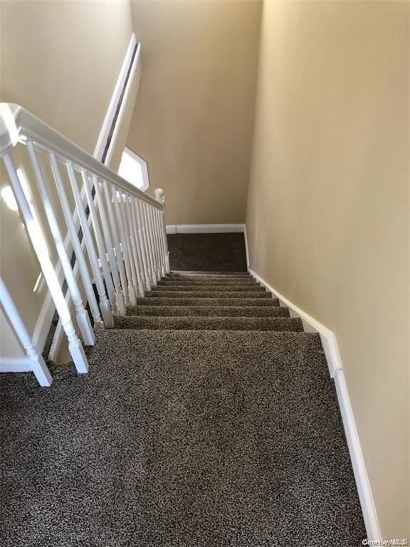 175 Richmond Blvd - Photo 7 of 15