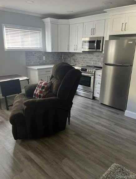 67 Unqua Rd - Photo 4 of 13