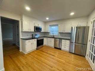 2796 Old Yorktown Rd - Photo 4 of 15