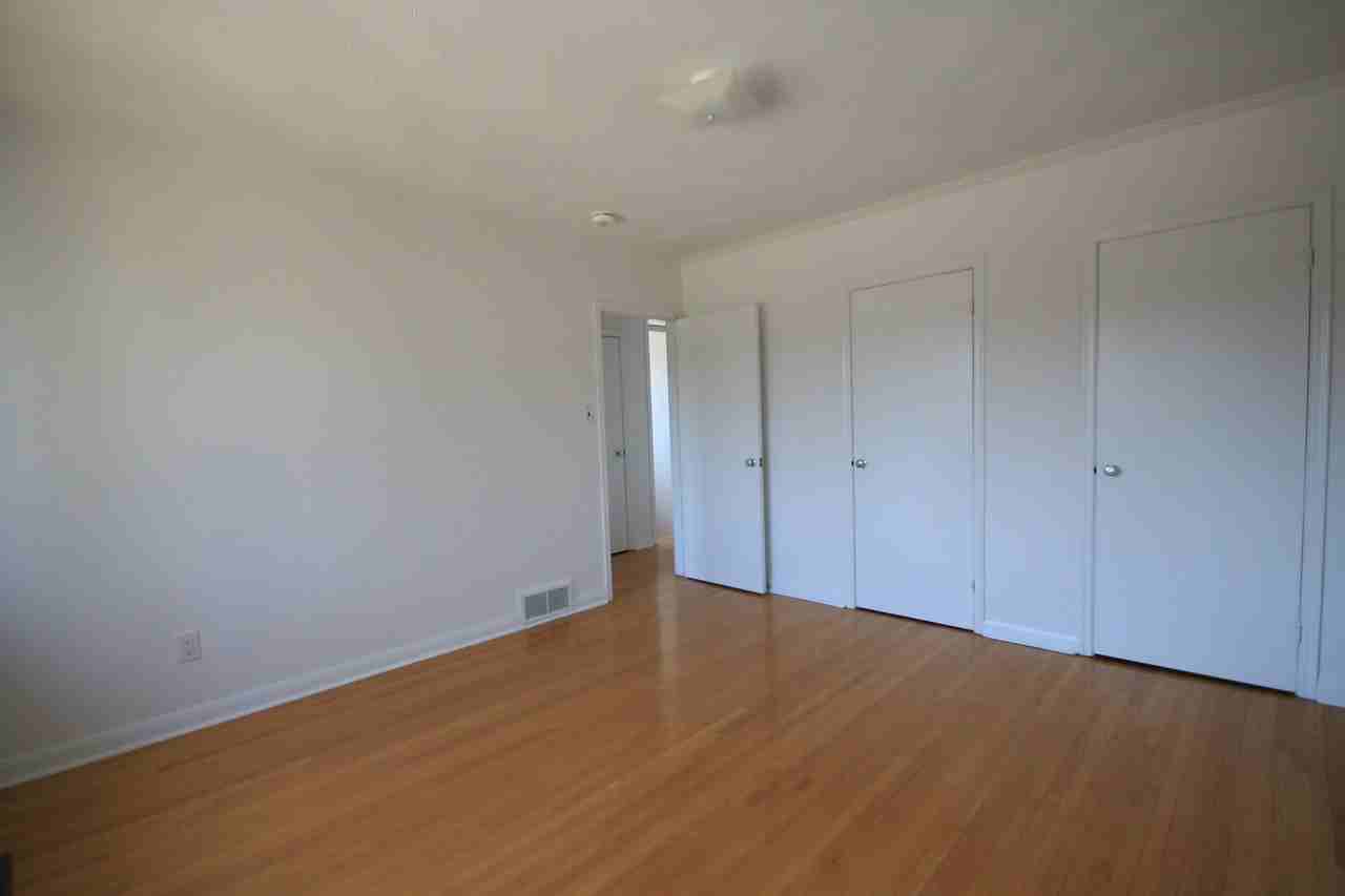 28 Eastbourne Crescent - Photo 6 of 12