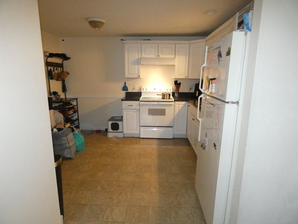 37 South St #6 - Photo 3 of 8