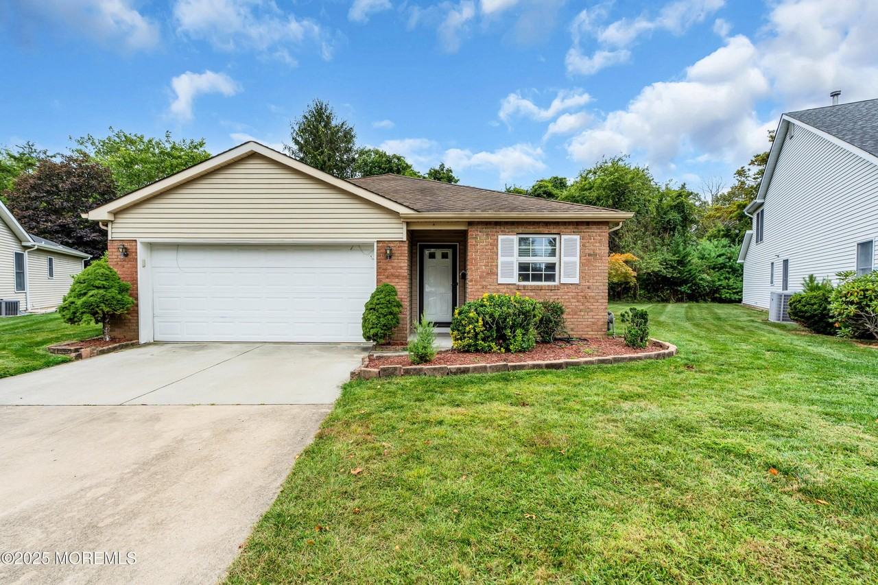 1970 Cherryvale Ct - Photo 2 of 27