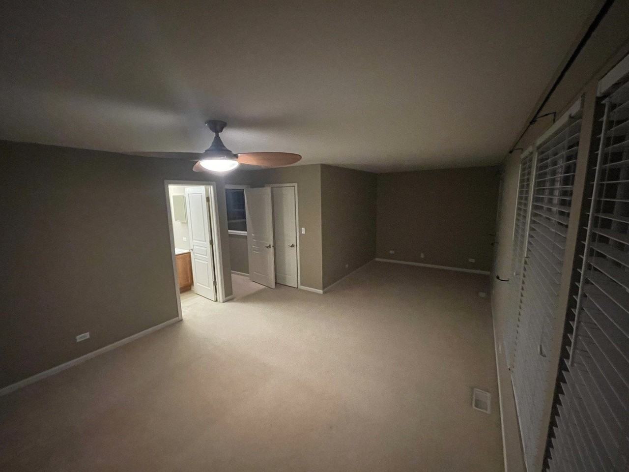 2440 Emily Ln - Photo 5 of 8