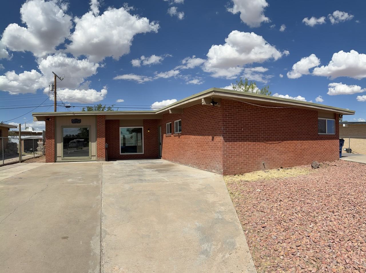 5113 Wally Dr #1 - Photo 4 of 30