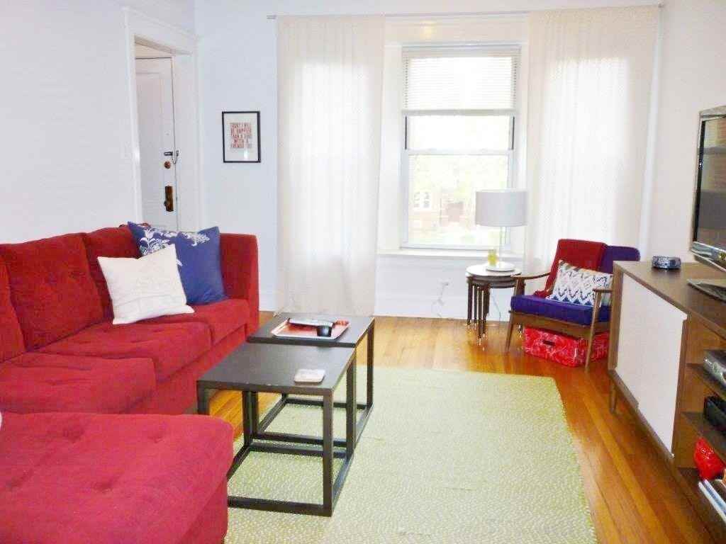 2713 W Giddings St Apt 3r - Photo 2 of 8