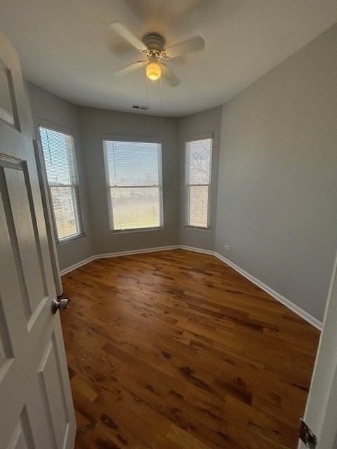 2300 S Ridgeway Ave Apt 3n - Photo 5 of 16