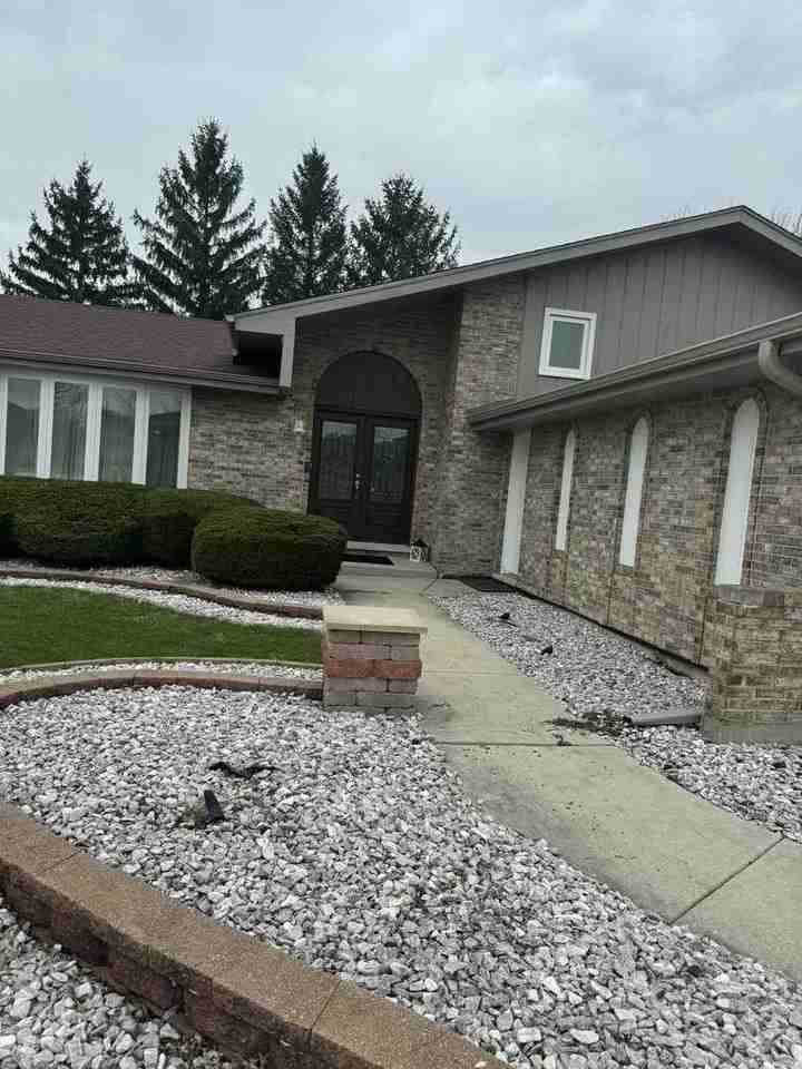 15438 Sulky Dr - Photo 2 of 12