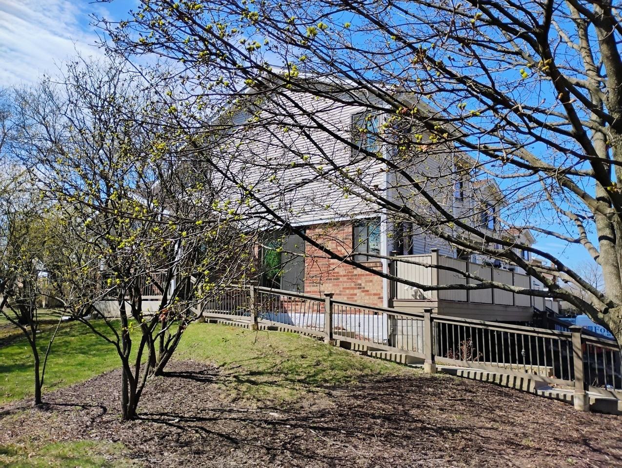 3061 Pheasant Creek Dr - Photo 3 of 30