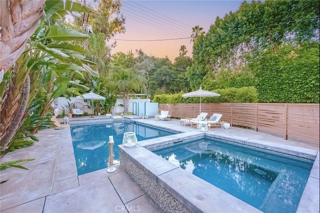 4444 Canoga Ave - Photo 7 of 36