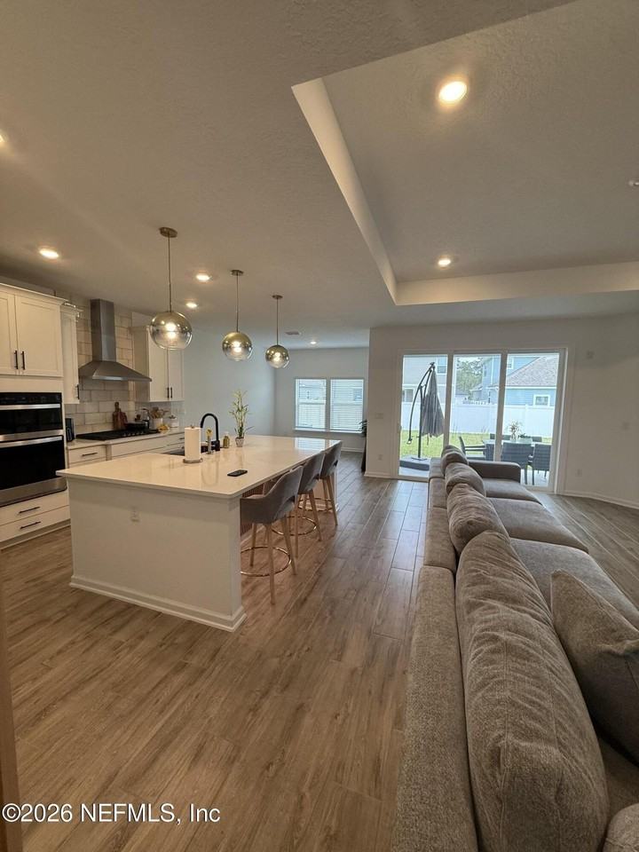 2105 Featheredge Way - Photo 7 of 24