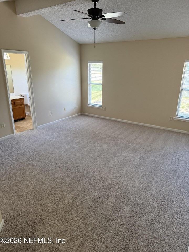 487 Springbrook Dr - Photo 4 of 5