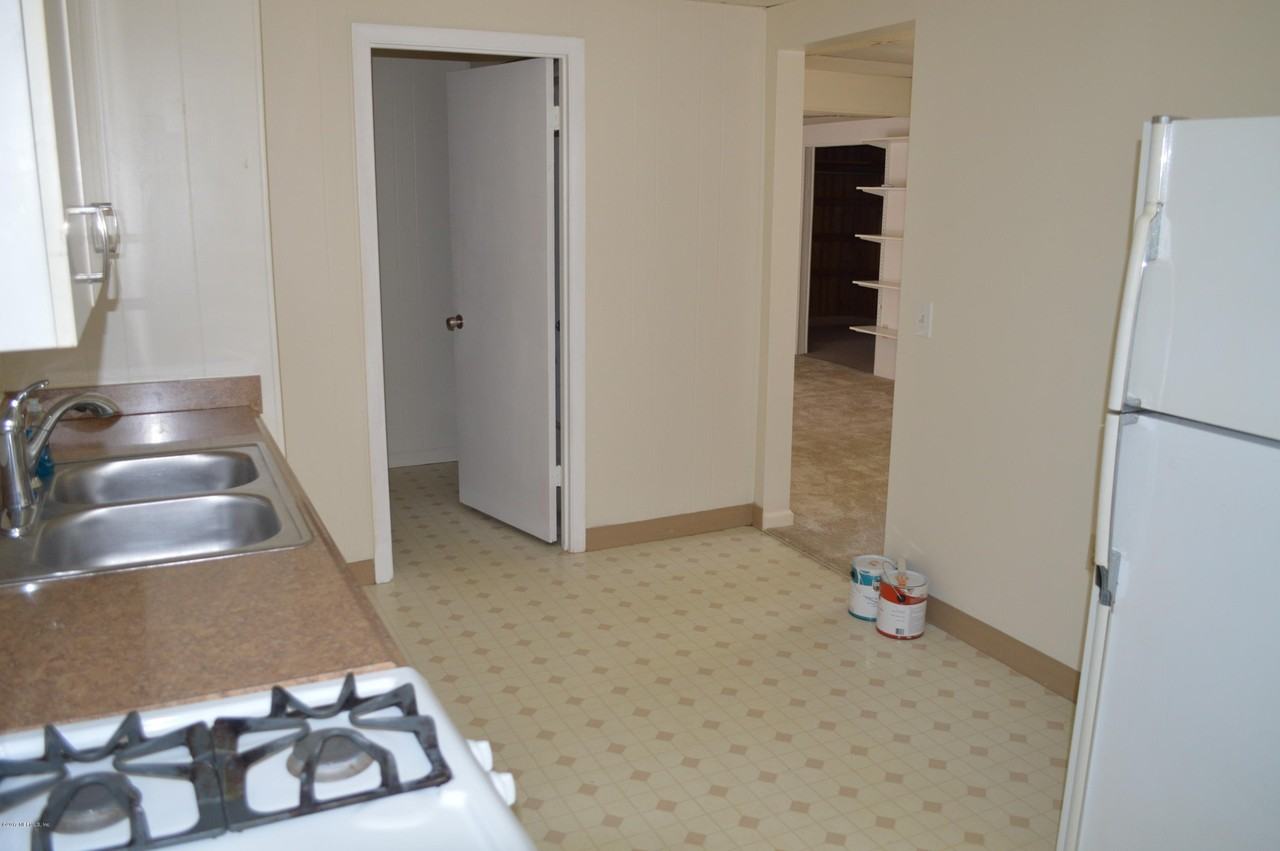 3648 Riverside Ave #1 - Photo 6 of 21