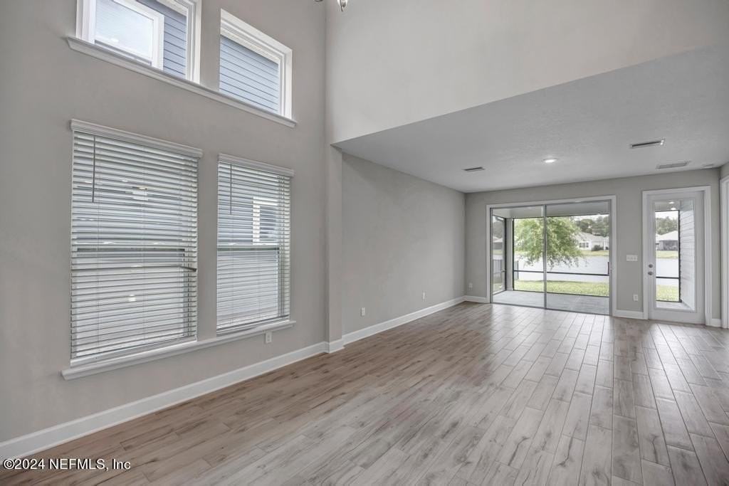 189 Vista Lake Cir - Photo 5 of 42