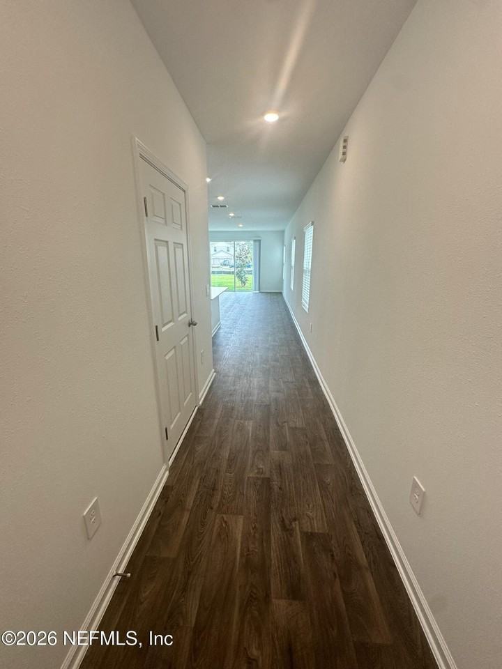 12725 Whelan Ave - Photo 2 of 7