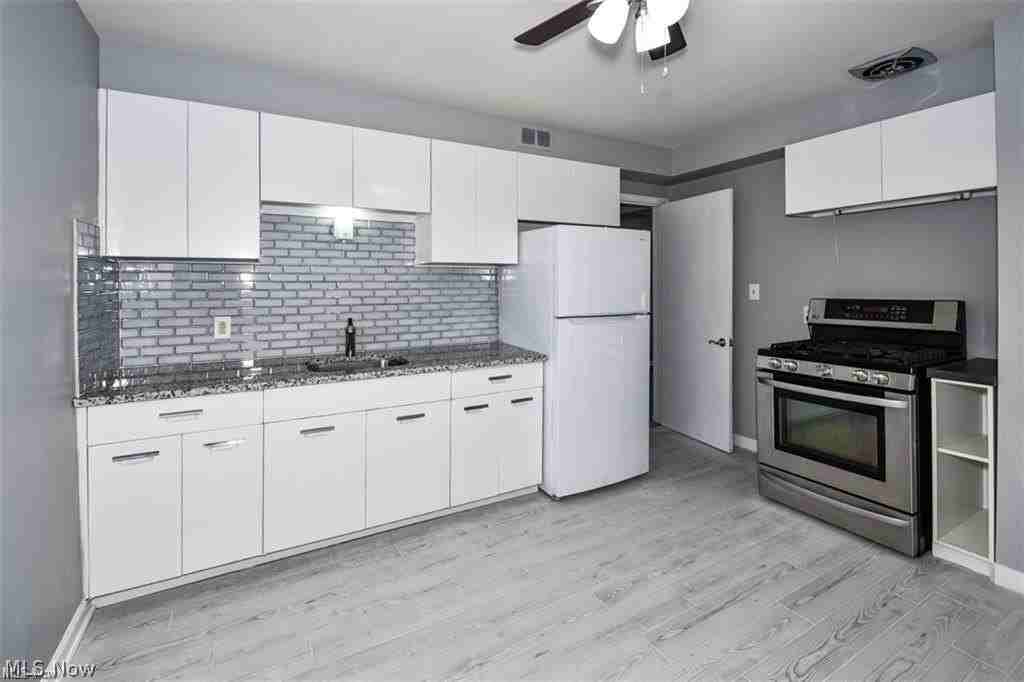 2346 Westmoor Rd - Photo 4 of 20