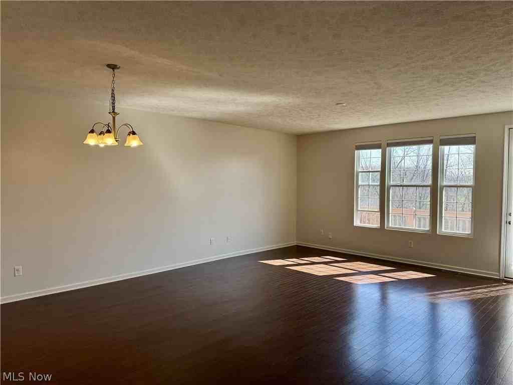 6648 Park Pointe Ct - Photo 2 of 22