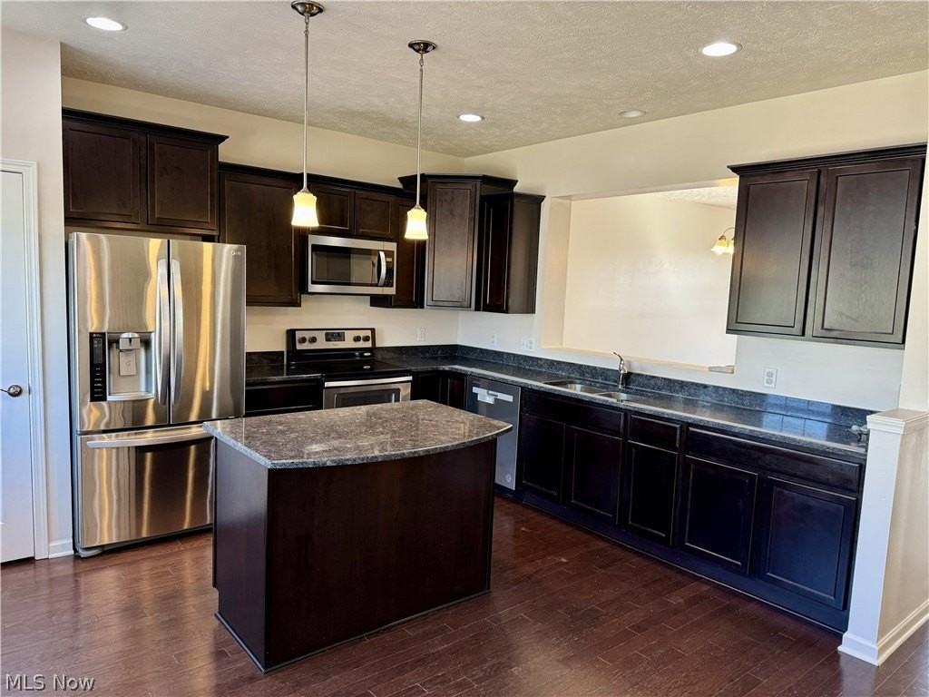 6648 Park Pointe Ct - Photo 5 of 22