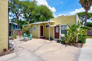 321 Ohio Pl #C - Photo 1 of 1