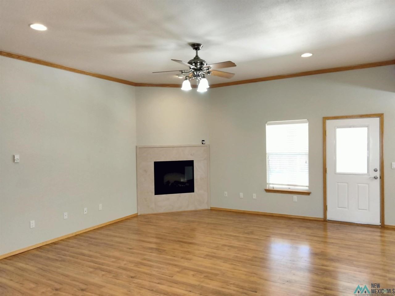 2301 Reese Dr - Photo 7 of 50