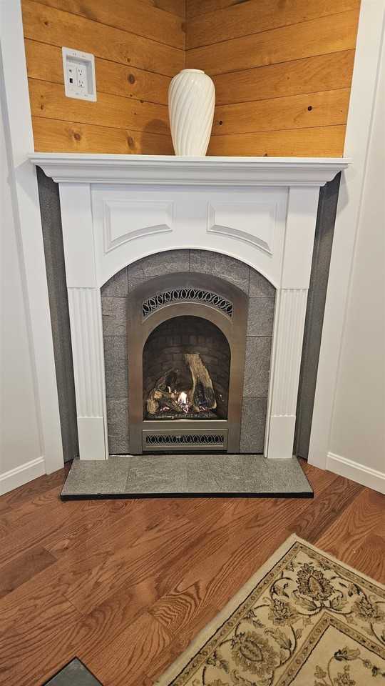 1330 Lake St #8 - Photo 7 of 35