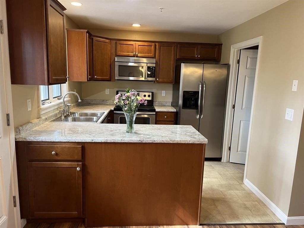 104 Bellamy Woods - Photo 4 of 14