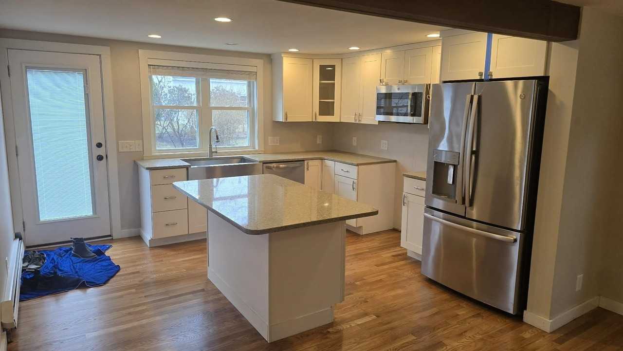 15 Lafayette Ter #B - Photo 5 of 20