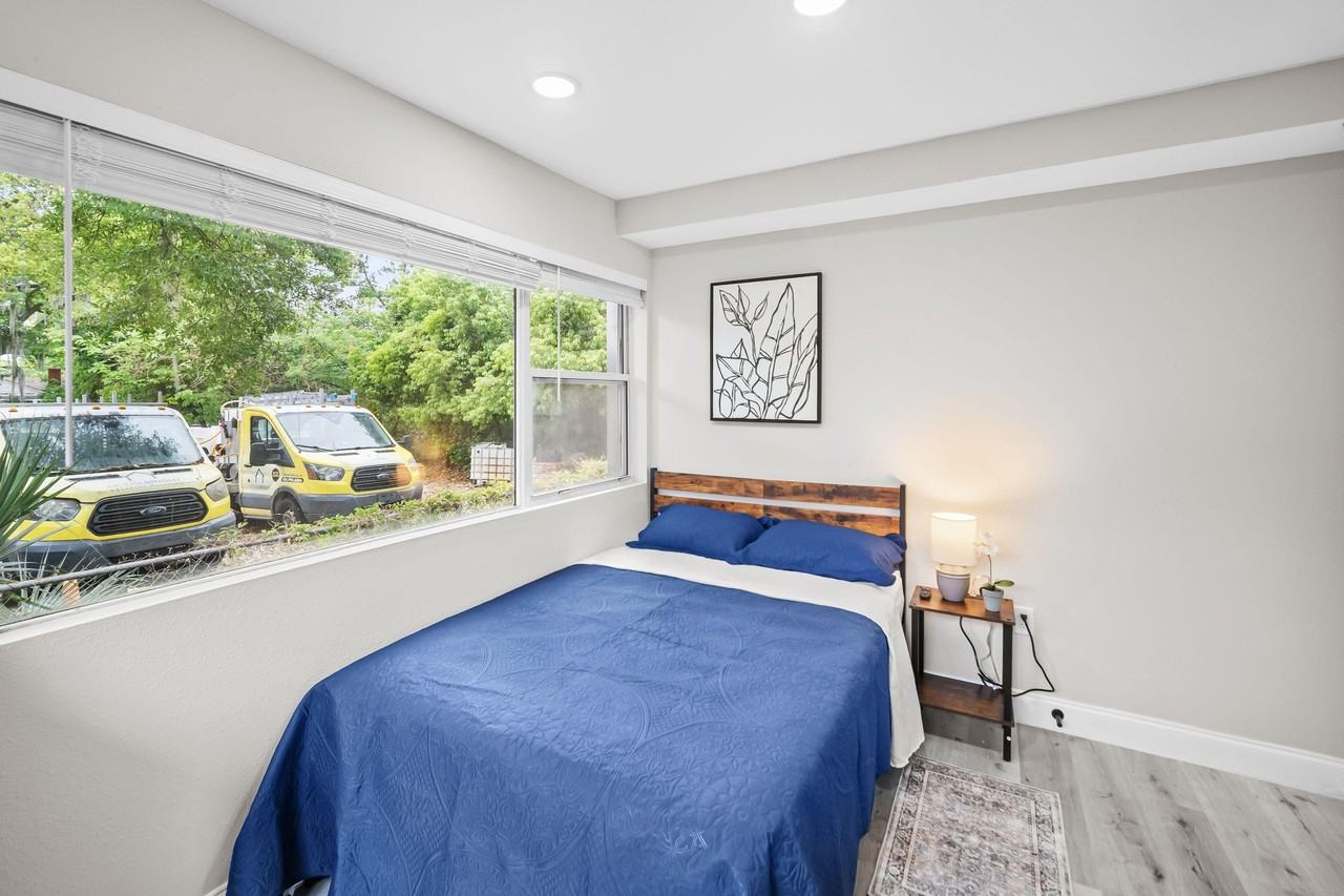 Grandy Ave - Photo 3 of 22