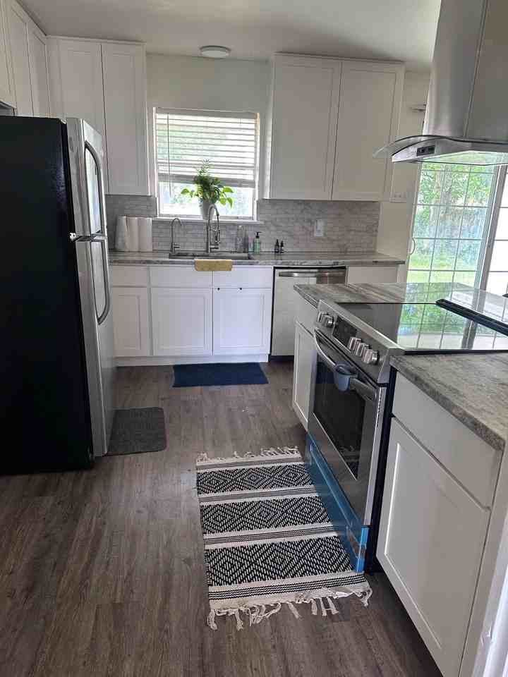 E Red Bird Ln - Photo 2 of 4