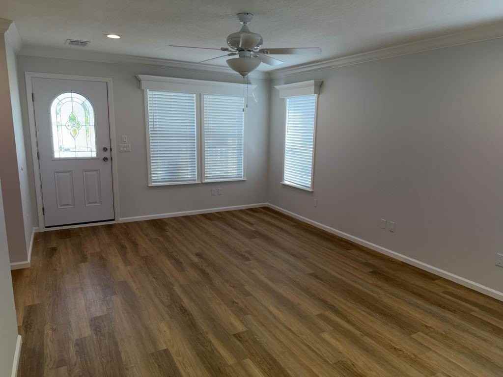 388 Sunshine Dr #388 - Photo 2 of 13