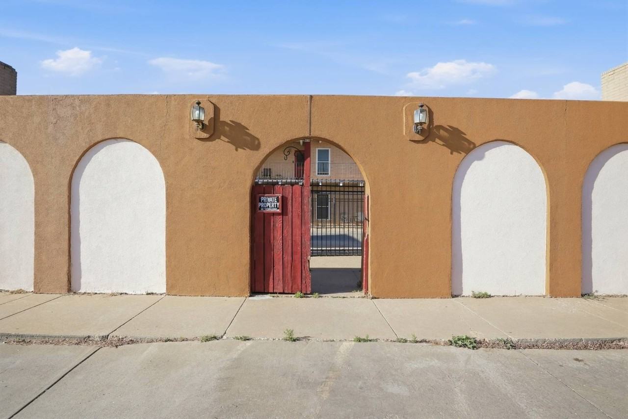 500 Ne 15th St #102 - Photo 5 of 31