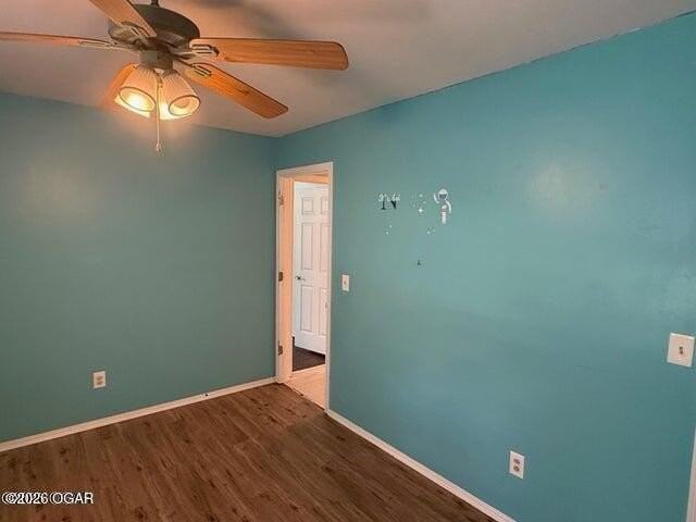 2632 E Yuma St - Photo 6 of 10