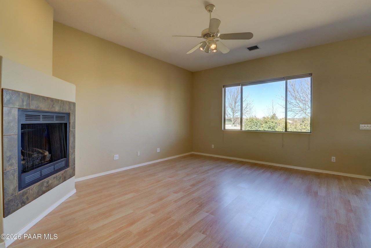 6496 E Brombil St - Photo 4 of 43
