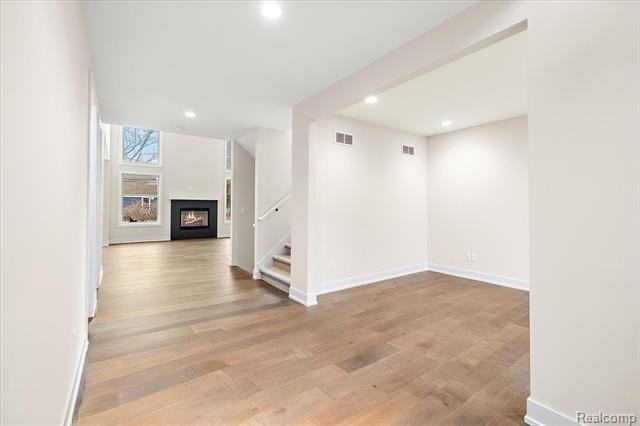 2921 Walsh Dr - Photo 4 of 50