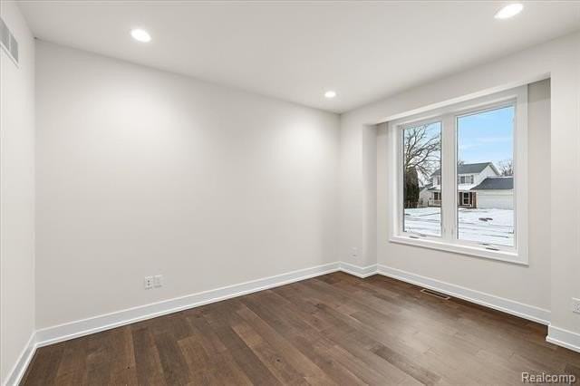 2911 Walsh Dr - Photo 6 of 50