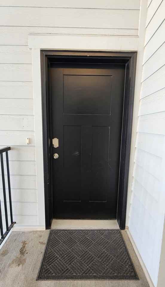 936 W Big Ben Ln - Photo 2 of 33