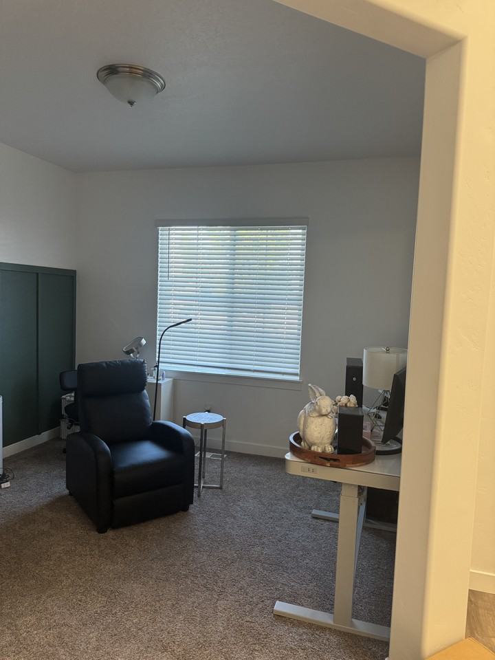 777 S Crooked Post Way - Photo 3 of 22