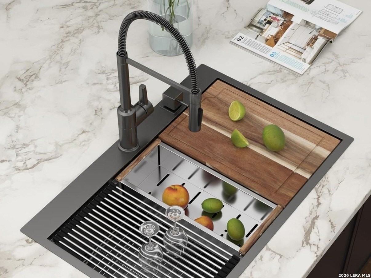 21585 Priest Rd - Photo 5 of 24