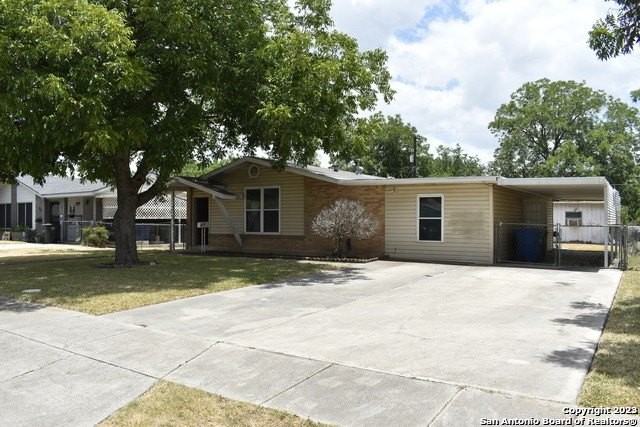 5026 Benham Dr - Photo 2 of 10