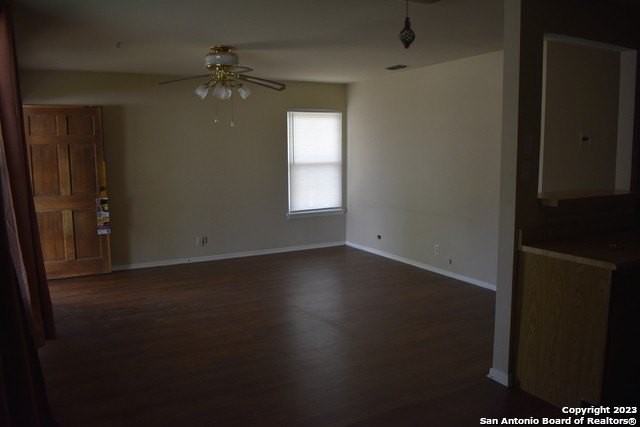 5026 Benham Dr - Photo 5 of 10