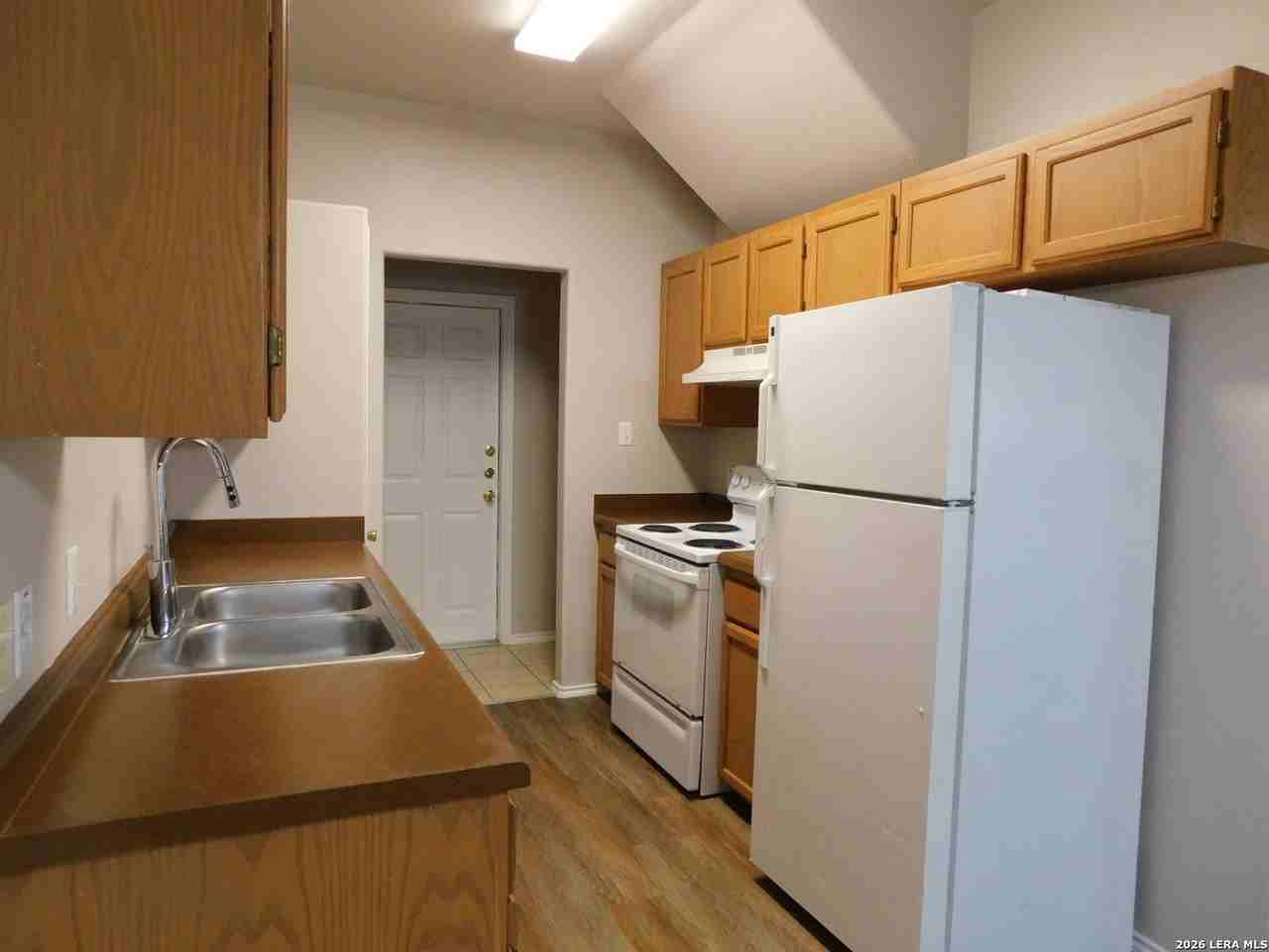 1311 Garden Dusk Unit 1 - Photo 7 of 17