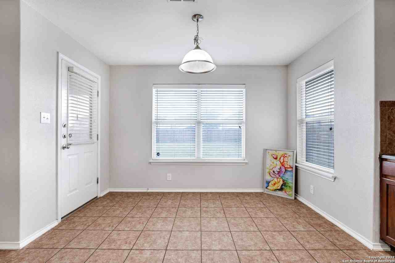 547 Red Quill Nest - Photo 4 of 44